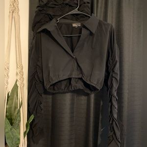 Hot&Delicious skirt set. Size medium, can fit like a small.